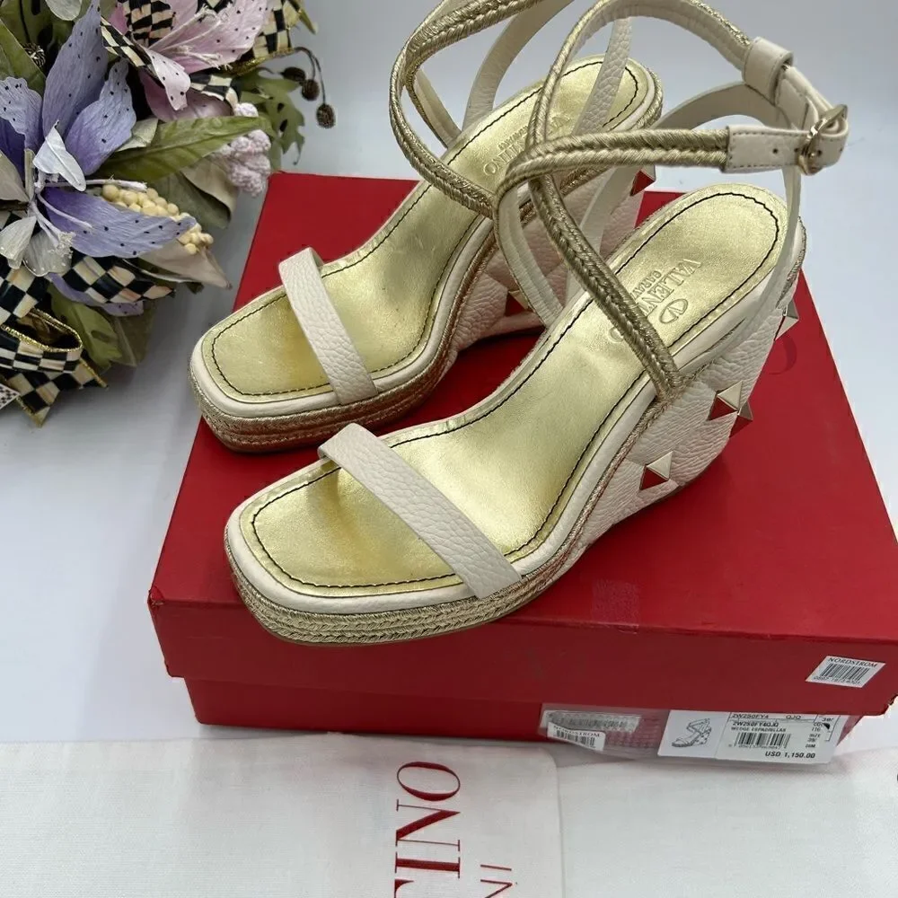 Women’s Valentino,Garavani , Roman stud, espadrille wedge size 39.5 made Italy